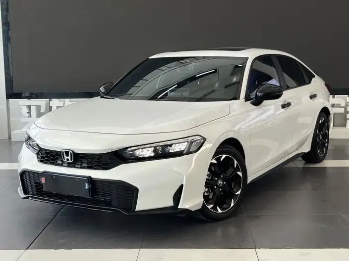 Honda Civic 2025 Model 240TURBO CVT Smart Fun Plus