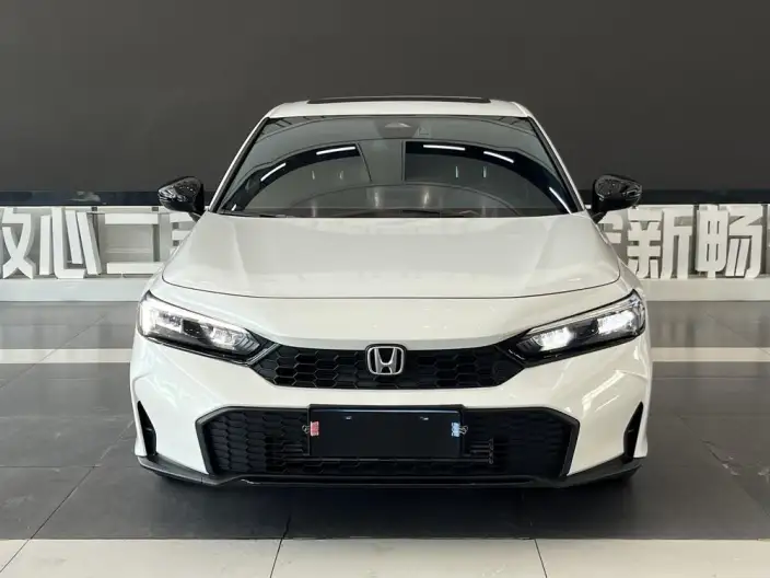 Honda Civic 2025 Model 240TURBO CVT Smart Fun Plus