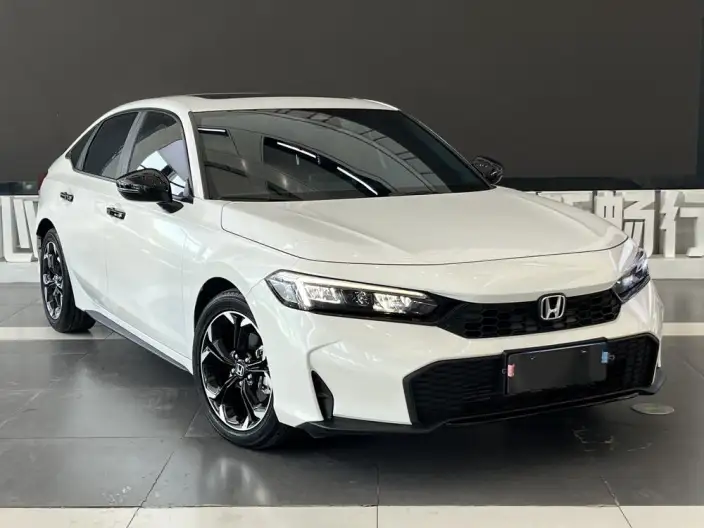 Honda Civic 2025 Model 240TURBO CVT Smart Fun Plus