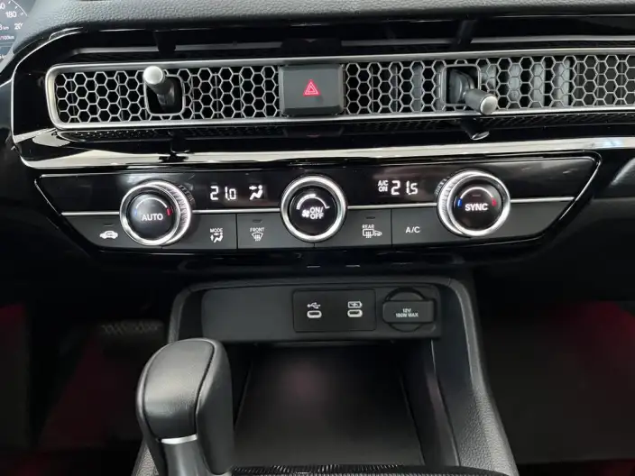 Honda Civic 2025 Model 240TURBO CVT Smart Fun Plus – фото 10