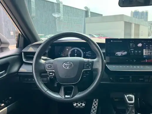 Toyota Camry 2024 Model Hybrid 2.0HS Sports Edition – фото 8