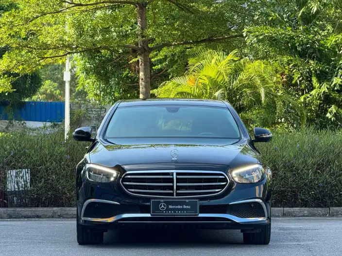 Mercedes-Benz E-Class 2022 Model Facelift E 300 L Fashion Model sedan – фото 2