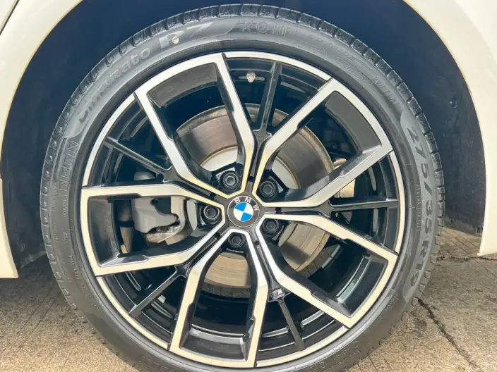 BMW 5 Series 2022 Model Facelift 530Li Exclusive Model M Sports Set – фото 8