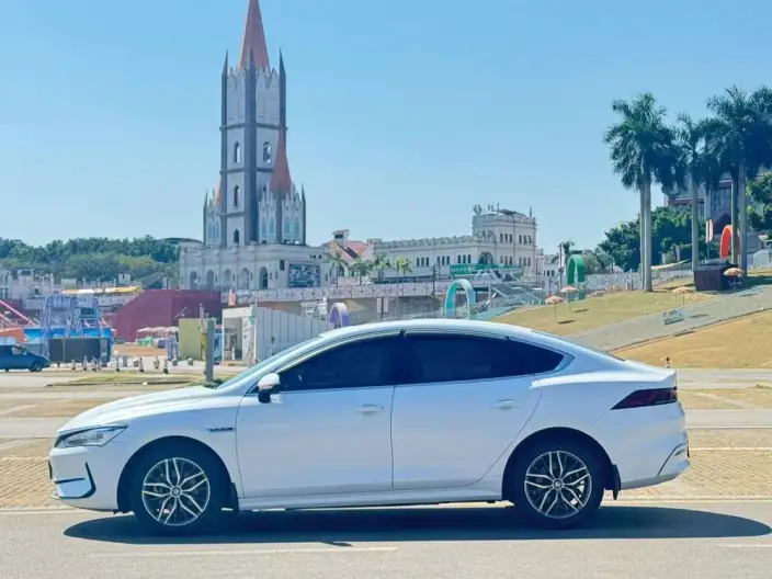 Qin Plus EV 2021 Model 400KM Luxury Model