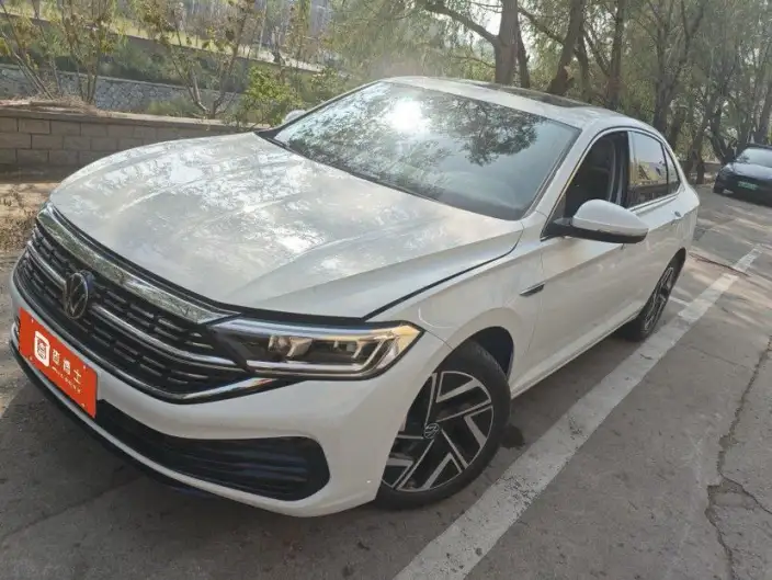 Volkswagen Sagitar 2024 Model 300TSI DSG Beyond Edition – фото 1
