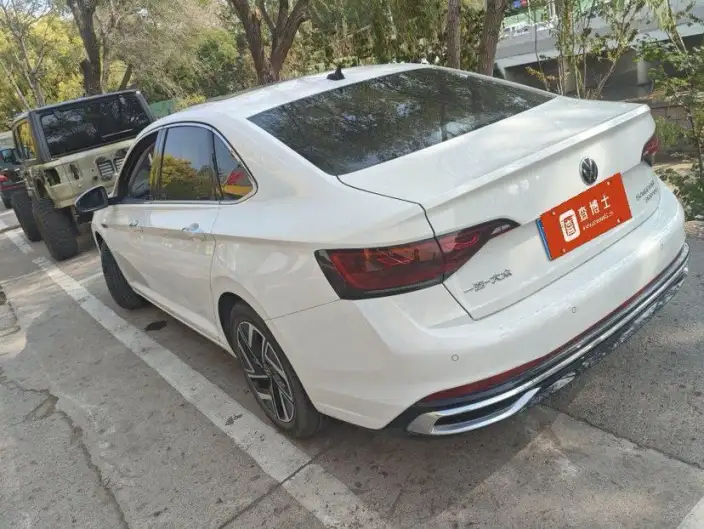 Volkswagen Sagitar 2024 Model 300TSI DSG Beyond Edition – фото 3