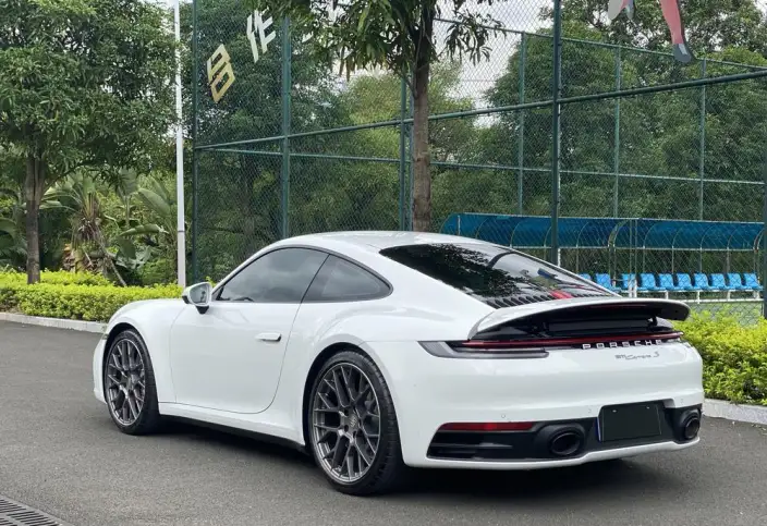 PORSCHE 911 2023 Model Carrera 3.0T – фото 5