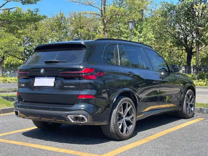 BMW X5 2025 Model xDrive30Li Exclusive Model M Sports Night Set – фото 7