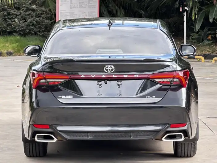 Toyota Avalon 2022 Model 2.0L XLE Exclusive Edition – фото 5
