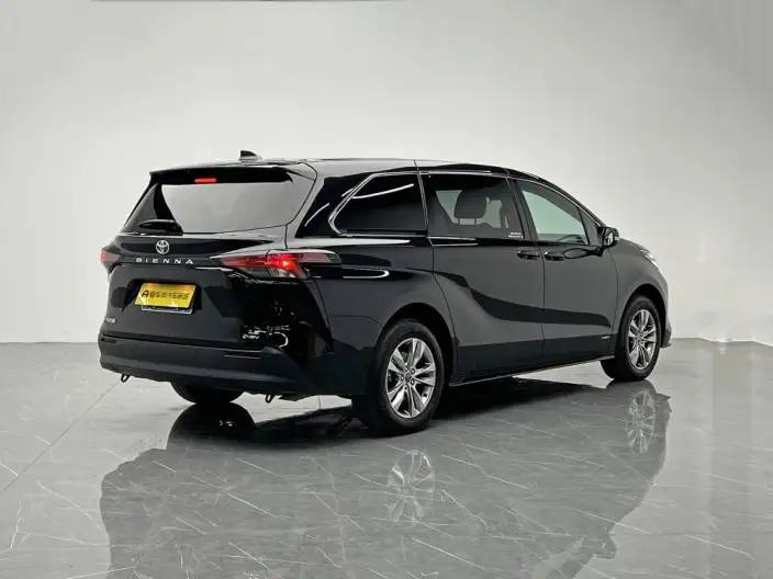 Toyota Sienna 2024 Model Hybrid 2.5L Comfort Edition – фото 7