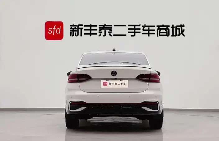 Volkswagen Lavida 2024 Model 300TSI DSG Starry Sky Leading Edition – фото 5