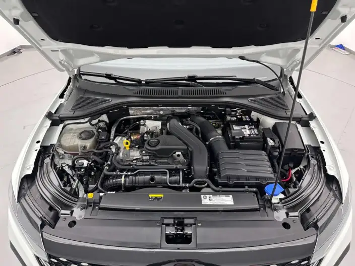 Volkswagen Lavida 2024 Model 300TSI DSG Starry Sky Leading Edition – фото 8