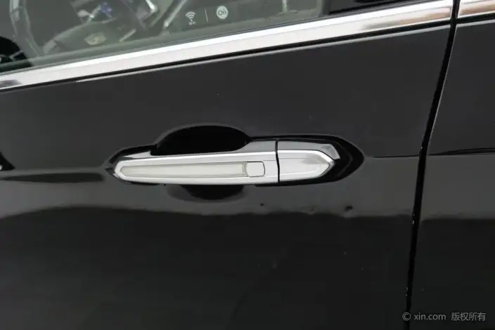Cadillac XT6 2022 Model 2.0T VII seat 4WD Luxury Model – фото 10