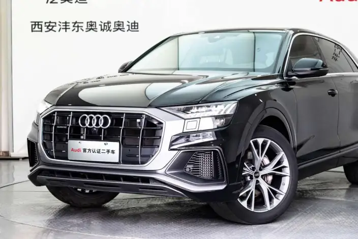 Audi Q8 2023 Model 55 TFSI Luxury Dynamic Model – фото 5
