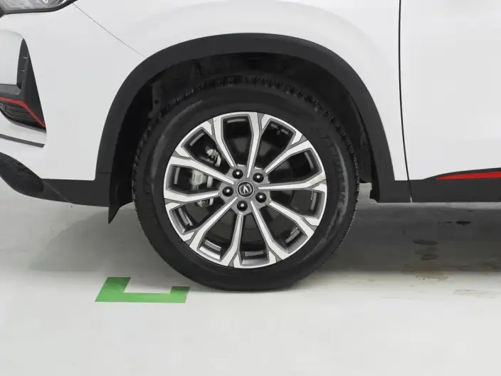Changan CS75 PLUS 2022 Model 2.0T Automatic Pilot Model – фото 9