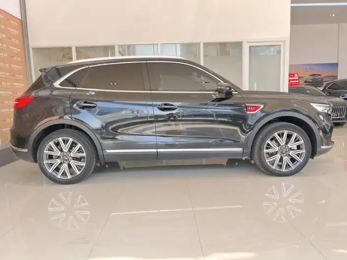 Hongqi HS5 2022 Model 2.0T Smart Flag Enjoy 4WD Edition – фото 8