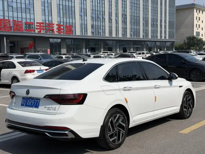 Volkswagen Sagitar 2024 Model 300TSI DSG Beyond Edition – фото 6