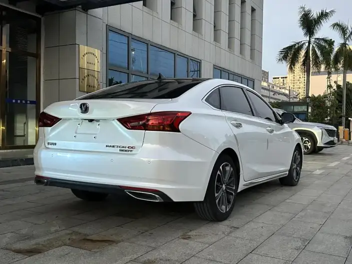 Changan Ruicheng CC 2022 Model Blue Whale Edition 1.5T DCT Noble Model – фото 6