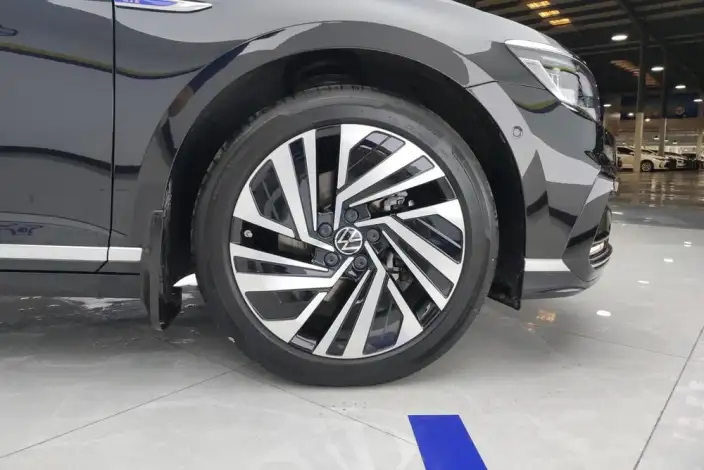 Volkswagen Magotan PHEV 2022 Model Noble Model – фото 10
