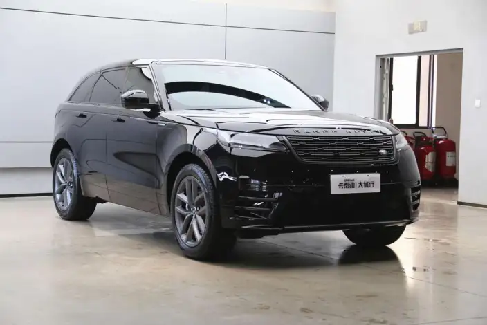 Range Rover Velar 2026 Model 250PS Dynamic SE – фото 3