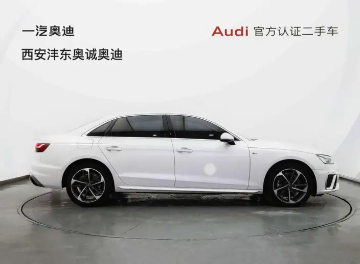 Audi A4 L 2022 Model 40 TFSI Fashion Dynamic Model – фото 5