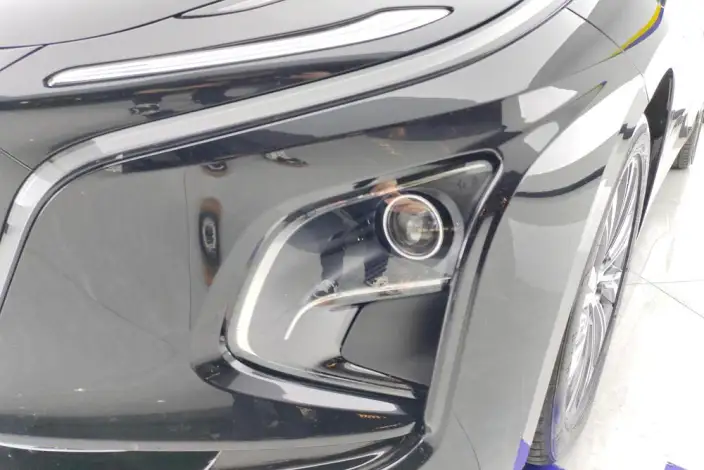 Hongqi E-QM5 2024 Model 500KM Travel Edition 100kW – фото 5