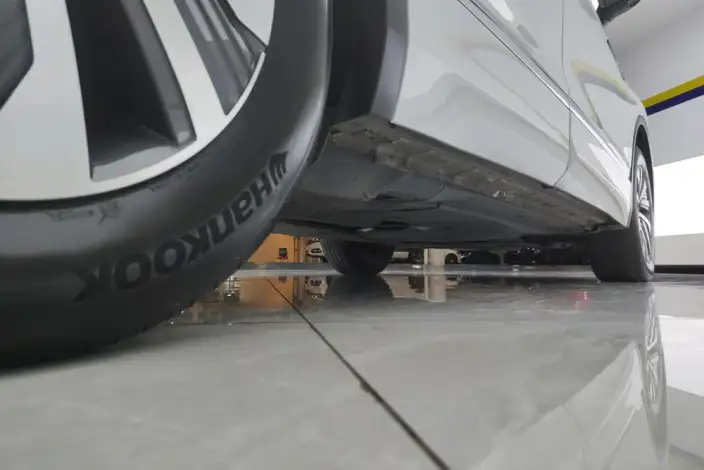 Volkswagen Tiguan L PHEV 2023 Model 430PHEV Plug-in hybrid Premium Edition – фото 7