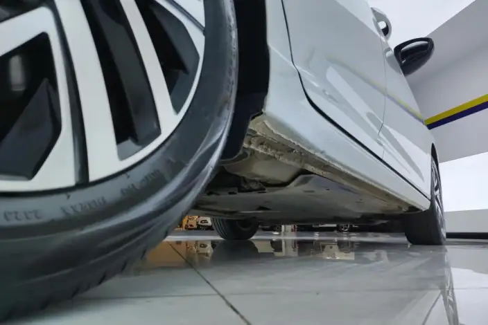 Volkswagen Lavida 2023 Model 300TSI DSG Manyi Edition – фото 7