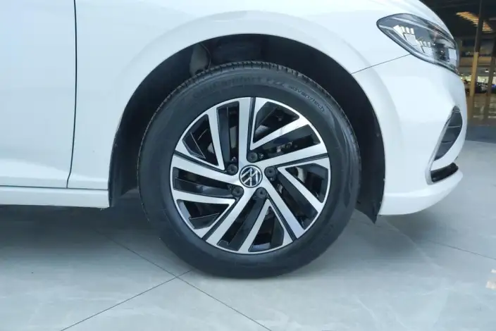 Volkswagen Lavida 2023 Model 300TSI DSG Manyi Edition – фото 8