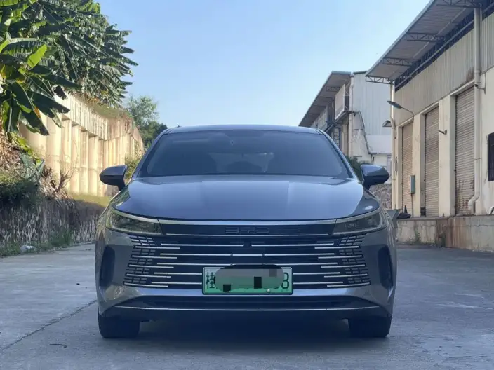 BYD Destroyer 05 2022 Model DM-i 120KM Noble Model