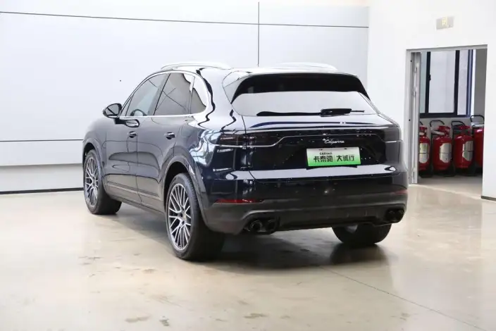 Cayenne E-Hybrid 2021 Model Cayenne E-Hybrid 2.0T
