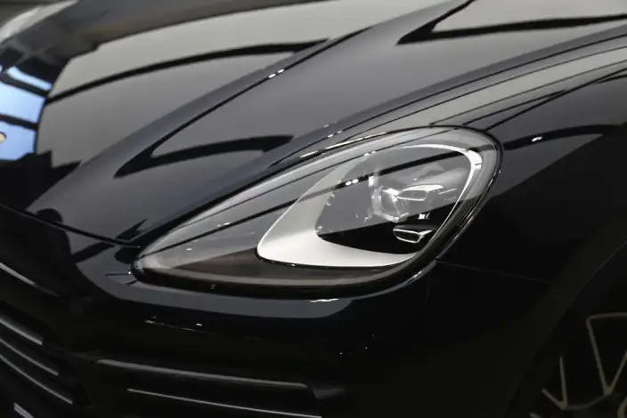 Cayenne E-Hybrid 2021 Model Cayenne E-Hybrid 2.0T – фото 8