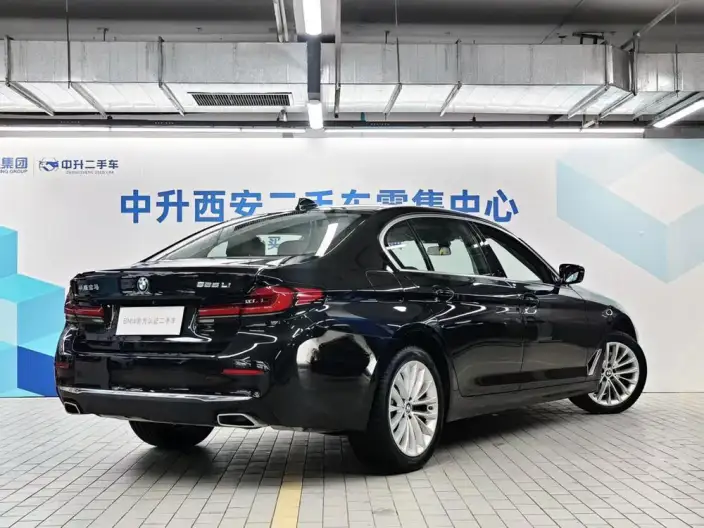 BMW 5 Series 2022 Model Facelift II 525Li Luxury Set – фото 5