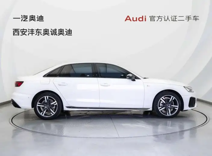 Audi A4 L 2022 Model 40 TFSI Luxury Dynamic Model – фото 5