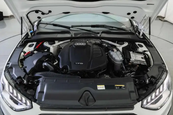 Audi A4 L 2022 Model 40 TFSI Luxury Dynamic Model – фото 6
