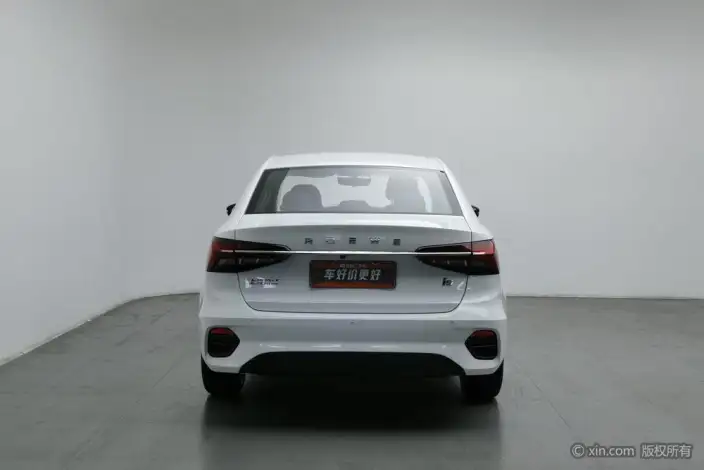 Roewe i5 2021 Model Facelift 1.5L CVT Diamond Edition