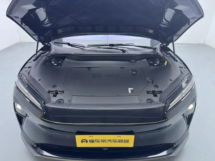 NIO ET5 2022 Model 75kWh – фото 10
