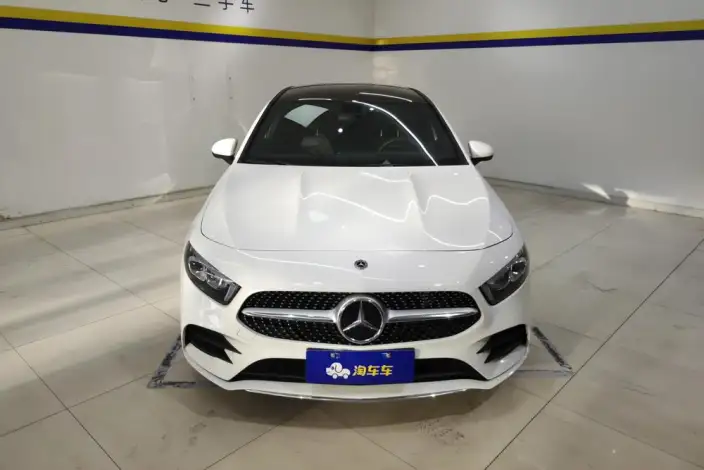 Mercedes-Benz A-class 2022 Model Facelift II A 200 L Sports sedan Fashion Edition