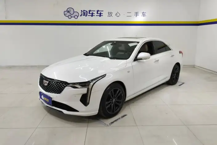 Cadillac CT4 2023 Model 25T Luxury Model