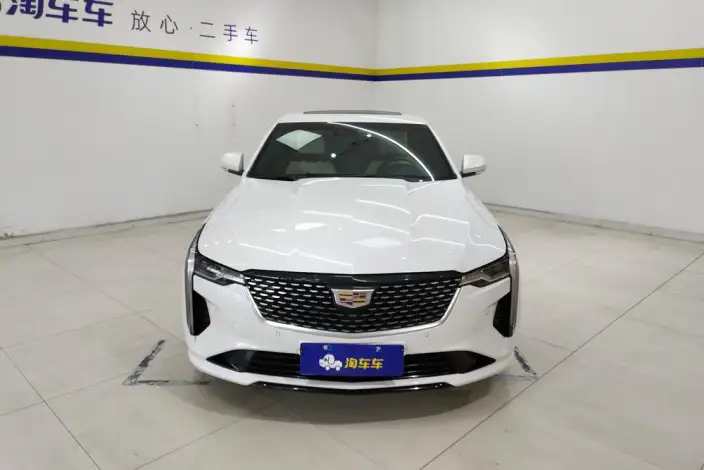 Cadillac CT4 2023 Model 25T Luxury Model
