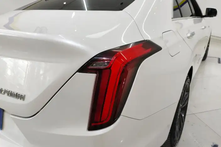 Cadillac CT4 2023 Model 25T Luxury Model – фото 5