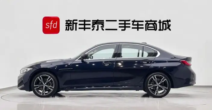 BMW 3 Series 2023 Model 325i M Sports Set