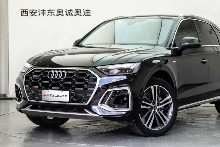 Audi Q5L 2022 Model 40T Luxury Dynamic Model – фото 10