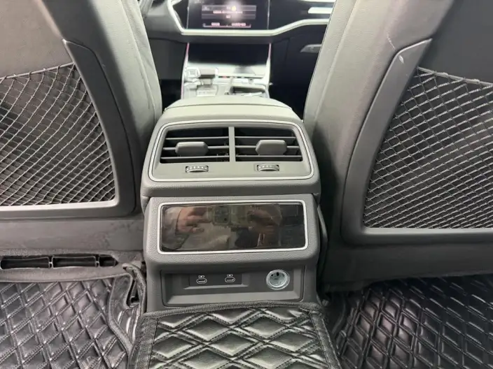 Audi A6L PHEV 2022 Model 55 TFSI e quattro – фото 10