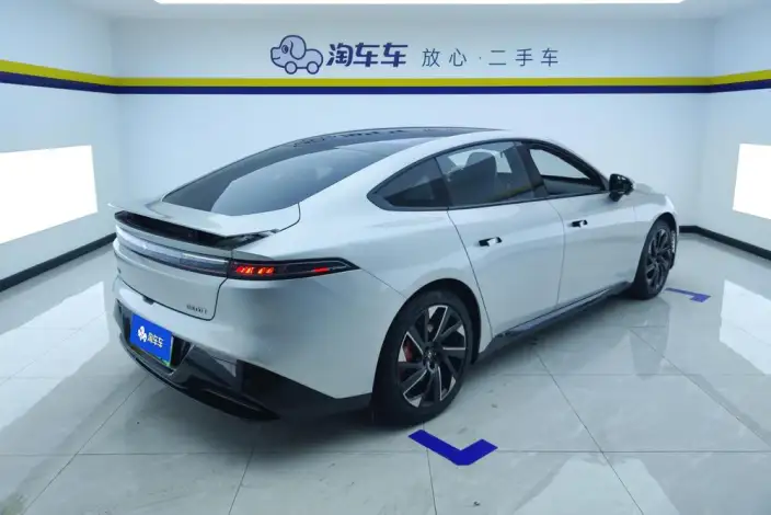 eπ 007 2024 Model EV 530Pro Edition – фото 3