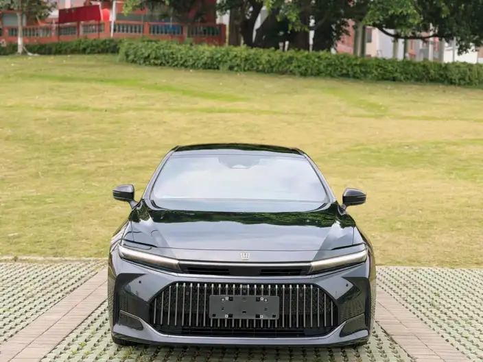 Toyota Crown Imported 2024 Model Sedan 2.5L HEV Supreme Edition