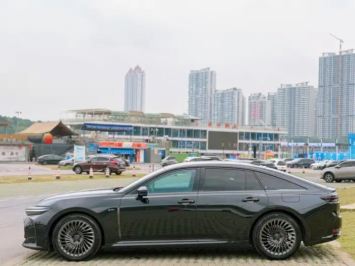 Toyota Crown Imported 2024 Model Sedan 2.5L HEV Supreme Edition