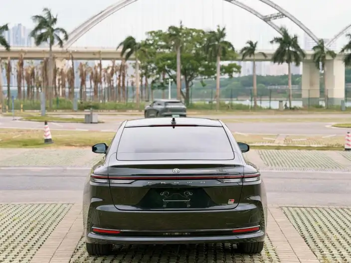 Toyota Crown Imported 2024 Model Sedan 2.5L HEV Supreme Edition – фото 6