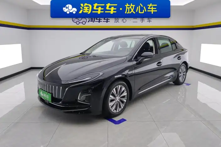 Hongqi E-QM5 2024 Model 500KM Travel Edition 100kW