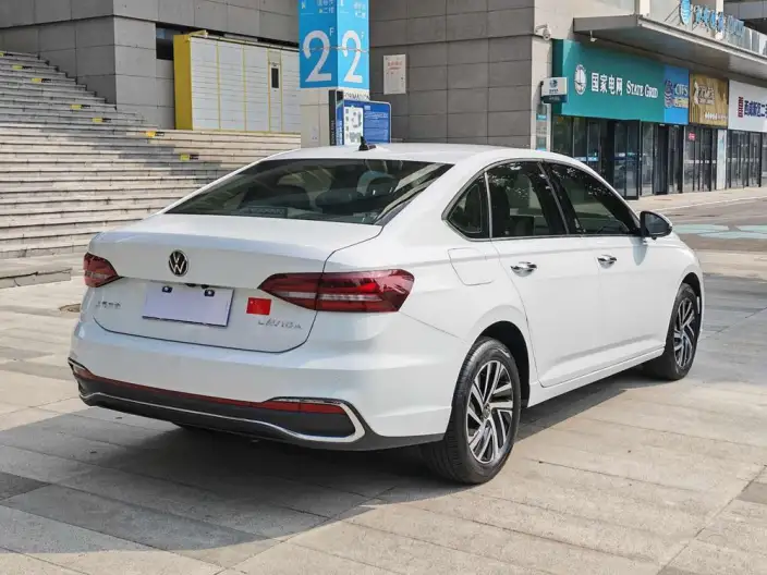 Volkswagen Lavida 2023 Model 1.5L Automatic Five million editions – фото 7